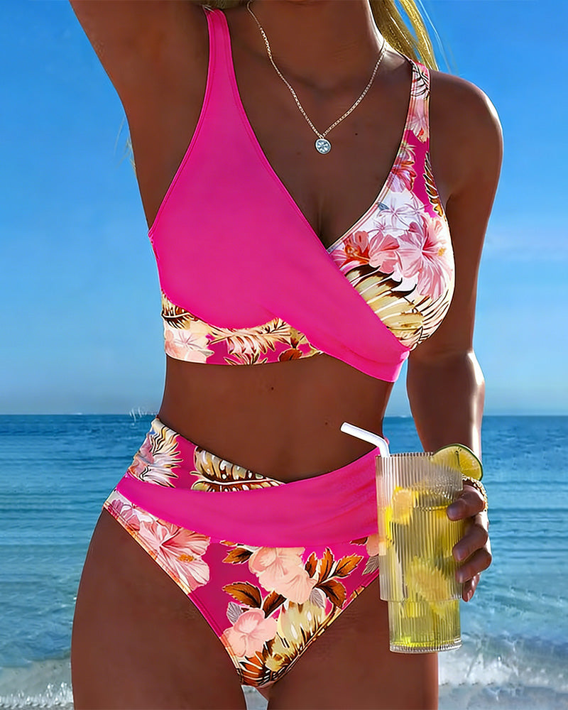 Bikini floral de contraste Jolina en Púrpura — top cruzado y braguita de talle alto