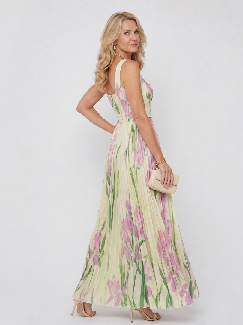 Robe Midi Sans Manches en Satin avec Décolleté Carré et Plis Élégants