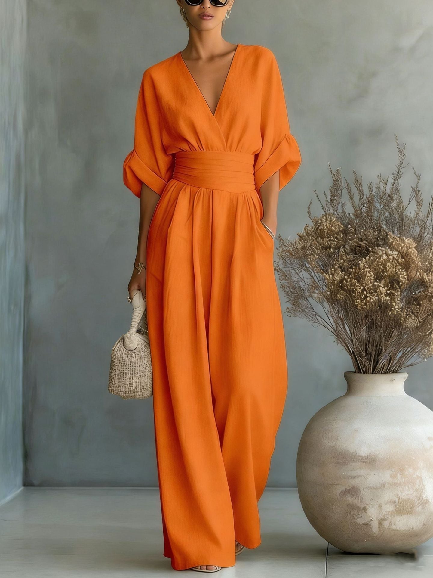 Robe Élégante en V, Dos Nu et Manches Fluides - Maison Claire et Sylvie