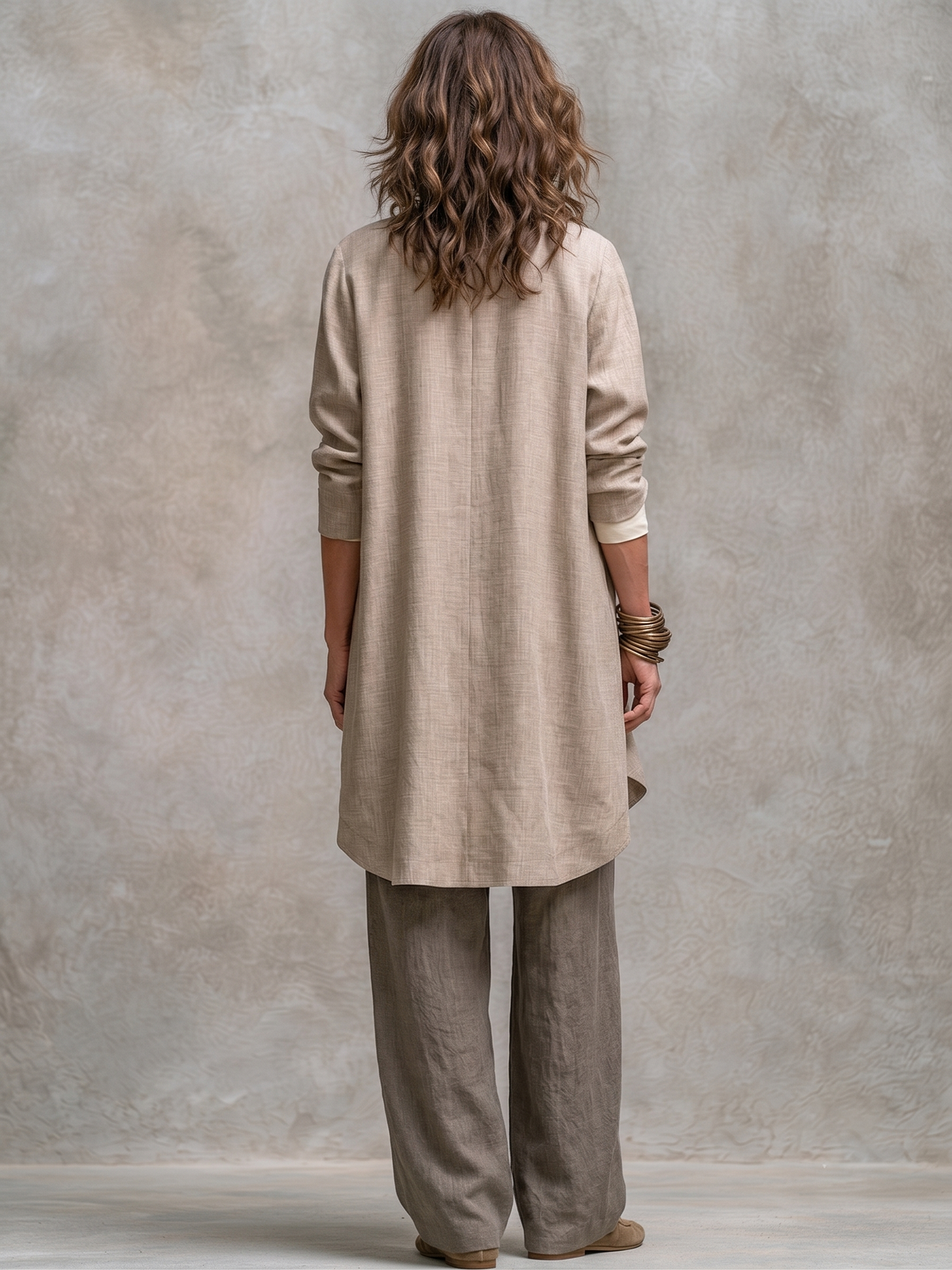 Costanza | Conjunto de Tres Piezas Beige y Gris, Casual en Capas, con Pantalón Palazzo, Elegante